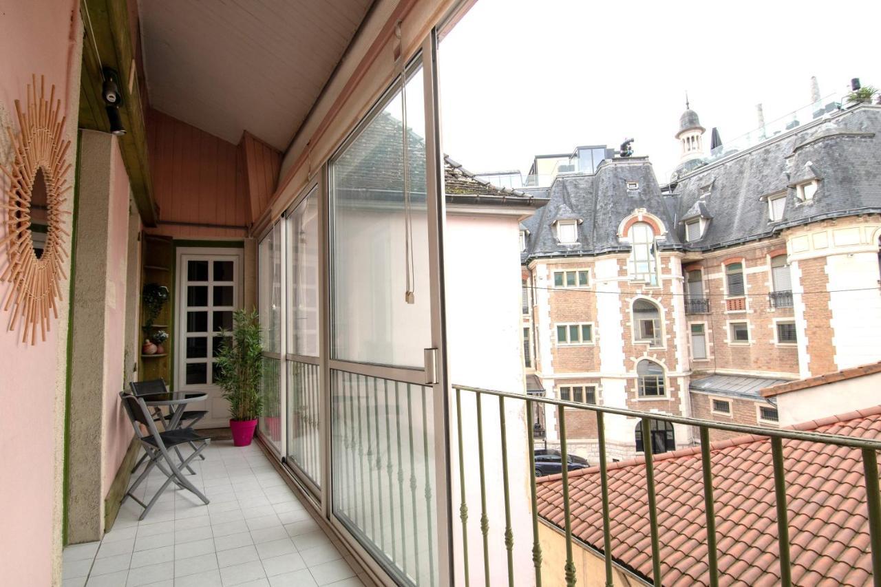 La Place Gourmande Макон Экстерьер фото